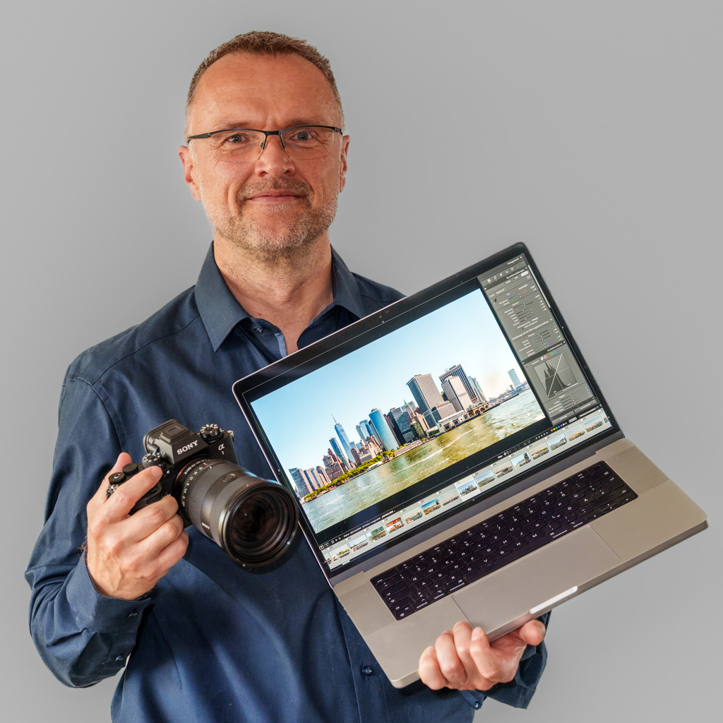 Photo-HilfePoguntkePortrait-Web-001 Portrait vom Inhaber von Photo-Hilfe Poguntke